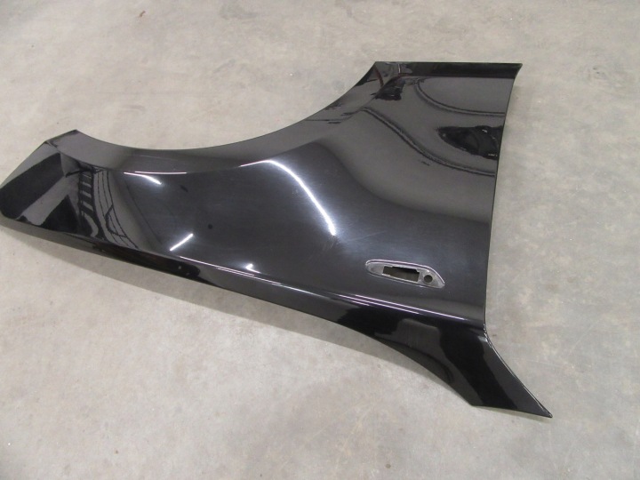 фото №7, Крыло правое перед передний bmw 1 e81 e82 e87 e88 schwarz 2 668