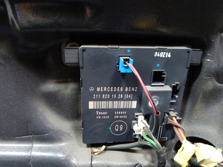 фото №6, Mercedes e w211 універсал двері зад ліві задні 723