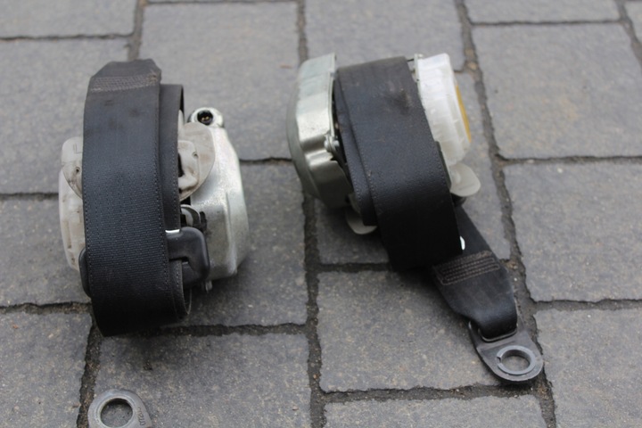 фото №1, Corolla verso ii pas ремені безпеки перед лівий правий комплект