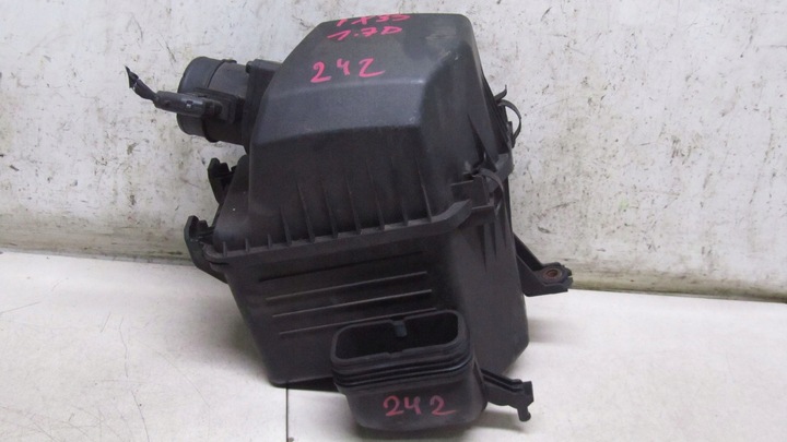 фото №1, Hyundai ix35 1.7 корпус фильтра воздуха 10-16