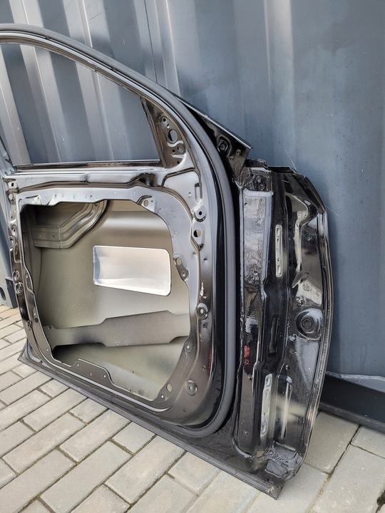 фото №9, Mercedes cklasa c-klasa a205 w205 дверь левая передние левый перед