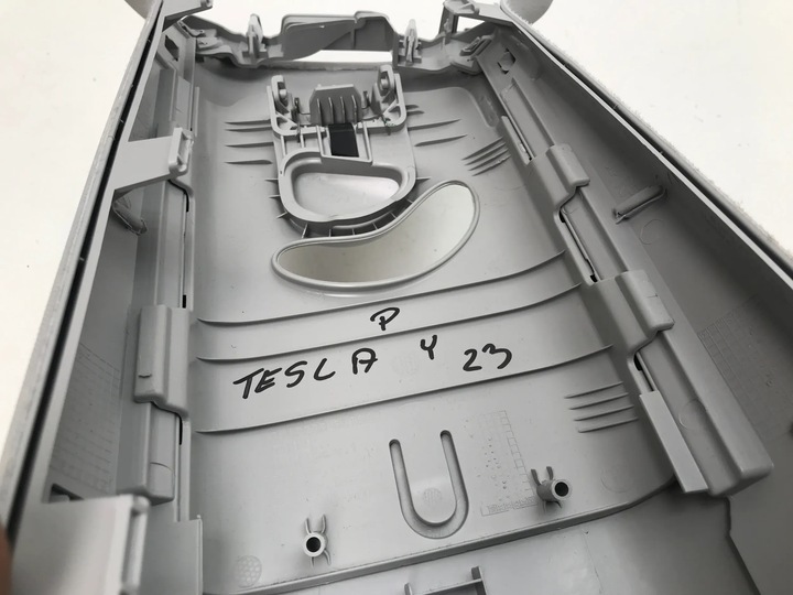 фото №4, Tesla модель y 2023 захист обшивка стійка b права верхня 1626929-00-c