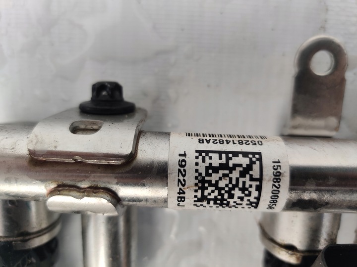 фото №6, Jeep wrangler jl 2.0 b бензин 2017- планка вприскувальний форсунки форсунки