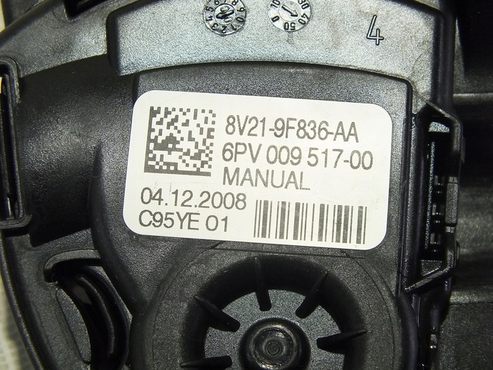фото №15, Ford fiesta mk7 1.25 педаль газу гальма