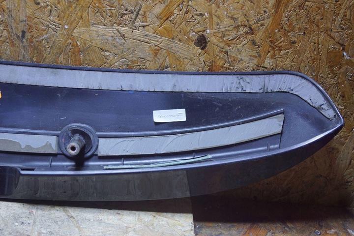 фото №12, Audi a4 b7 s-line универсал avant спойлер крышки зад 8e9827933c w54