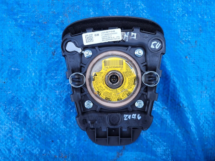 фото №10, Запчасти | astra j панель консоль капот подушка безопасности европа 13301067