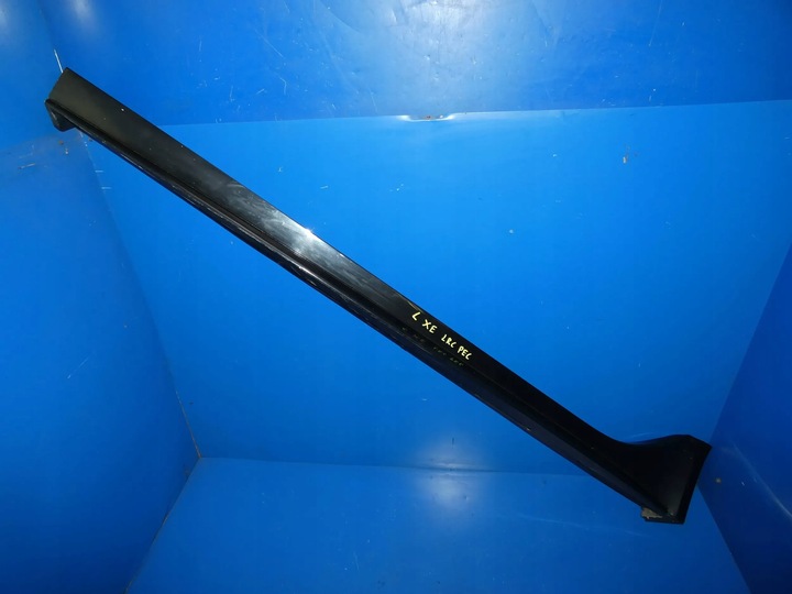 фото №1, Jaguar xe x760 планка пороговая накладка наружная левая