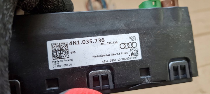 фото №11, A6 c8 4k port гніздо usb кабель трубка  4n1035736 sq7 4m q7 q8 sq8