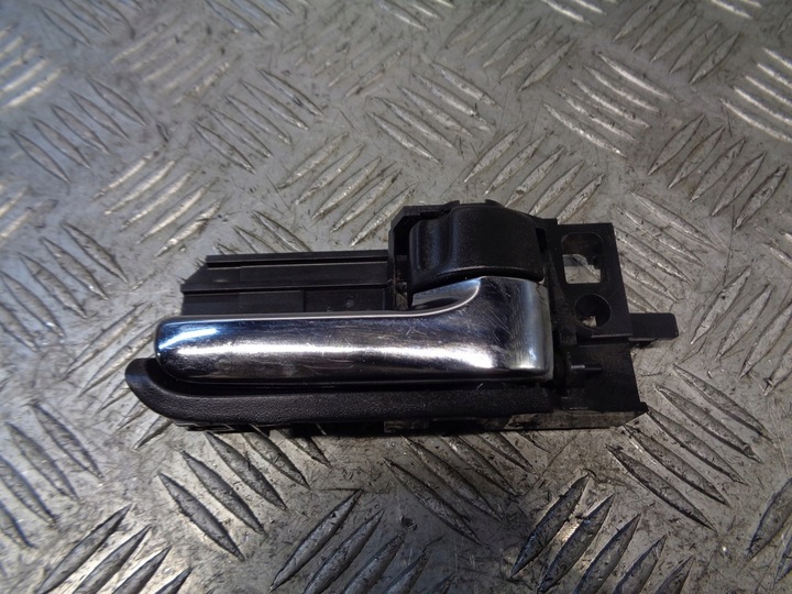 фото №1, Ручка правая передняя внутренняя avensis t25