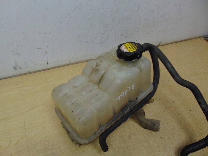 фото №3, Бак расширительный жидкости chevrolet tahoe ii 1999- 5.3 v8
