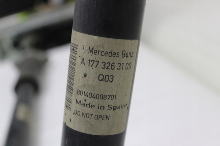 фото №12, Mercedes a w177 a45 amg комплект амортизатор задний левый i правый a1773263100