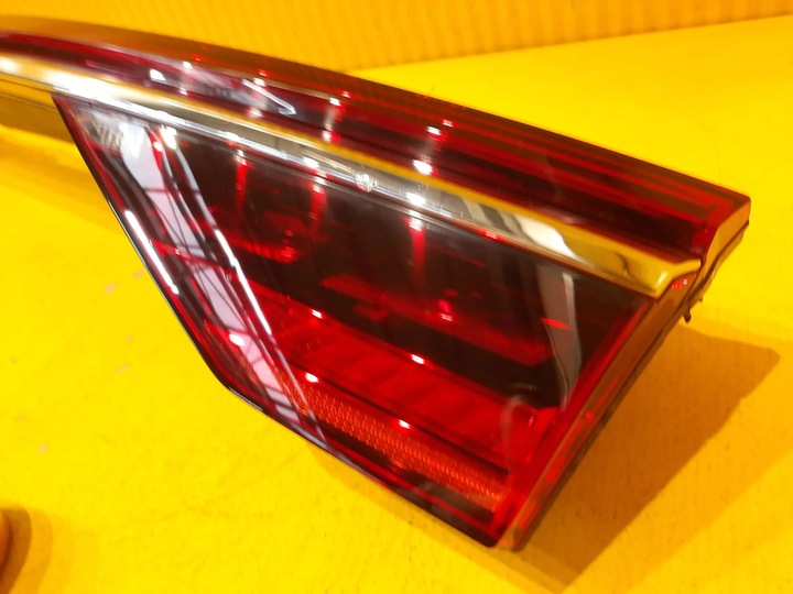 фото №12, Audi a8 s8 d5 рестайлінг лампа зад накладка 4n0945095ac