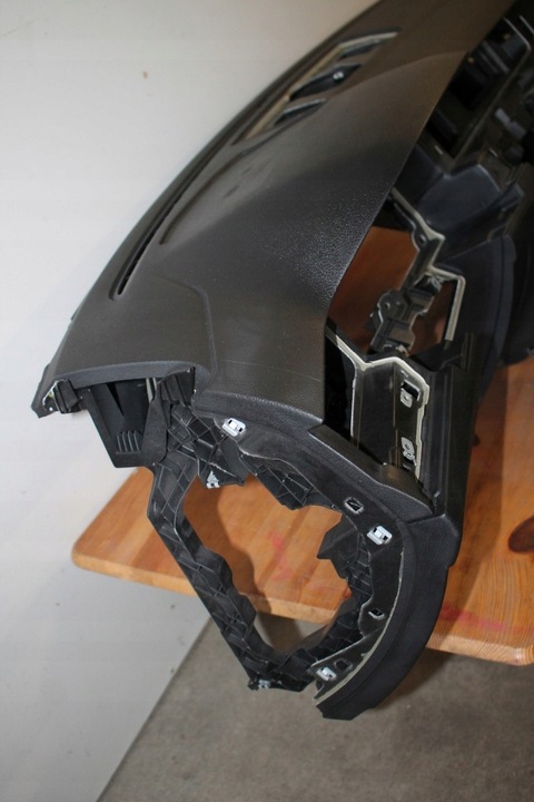 фото №5, Панель роздавальна консоль vw passat b8 3g1 нова