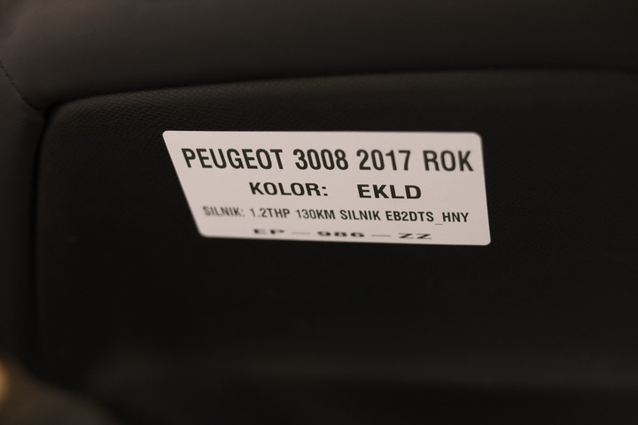 фото №6, Сиденья диван средство салон peugeot 3008 ii 2017r кожа