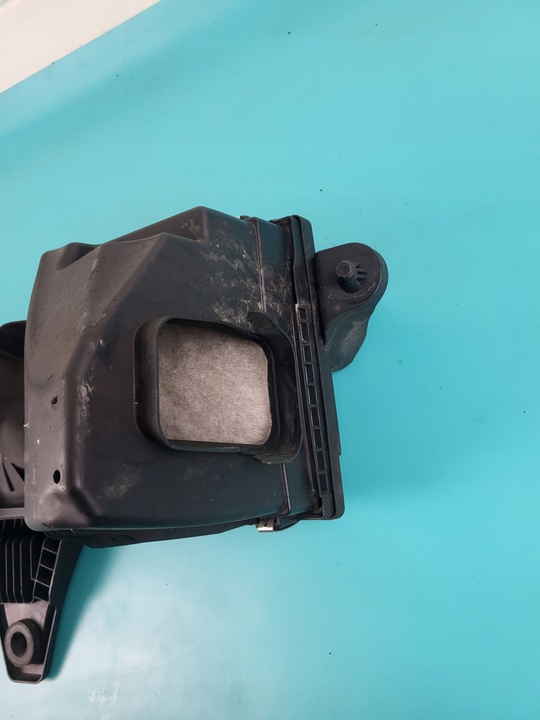 фото №8, Bmw 3 f31 f30 13r 320 d n47 n47d20c 2.0 корпус фільтра повітря 70518554