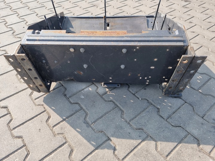 фото №3, Основание крепление коробка аккумуляторов renault dxi volvo fh fm