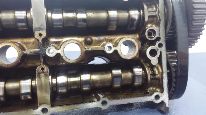 фото №7, Vw golf iv 1.6b fsi крышка клапанов валы 036103475bb 036109088k