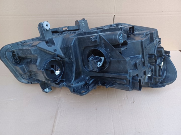 фото №15, Полный led передний левое bmw 2 f46 рестайлинг lci фара 030129023307