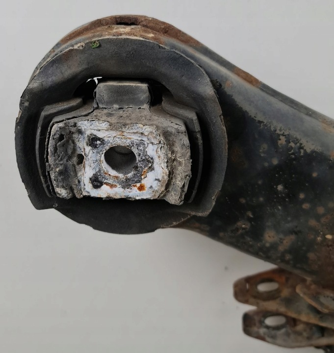 фото №10, Візок підрамник балка траверса зад mercedes w251