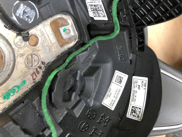 фото №10, Руль кожа мультифункция audi q3 ноль wytać