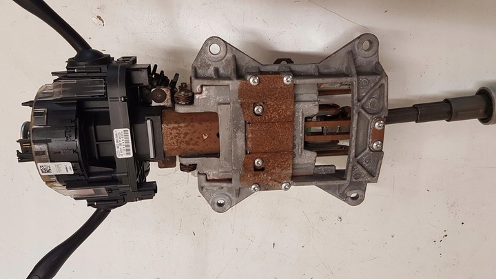 фото №9, Колонка кермова перемикач audi a4 b6 eu