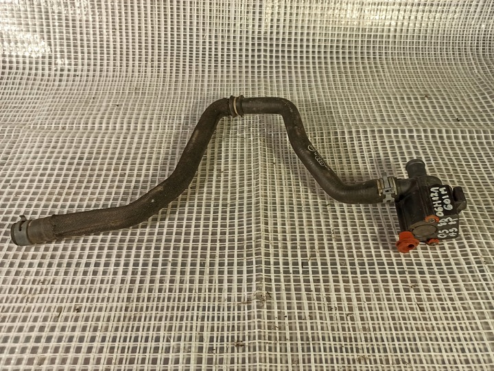 фото №1, Audi q5 8r0 дополнительный насос помпа воды 06h121601m