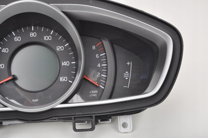 фото №7, Volvo v40 ii 2.0 t2 спидометр приборы 31412875