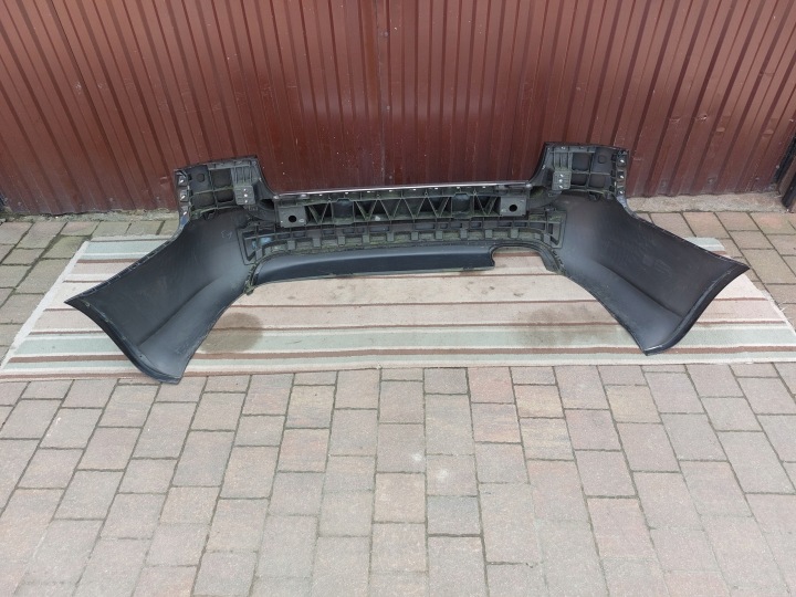 фото №11, Audi a4 b7 sedan бампер задний чёрный 8e5807511l