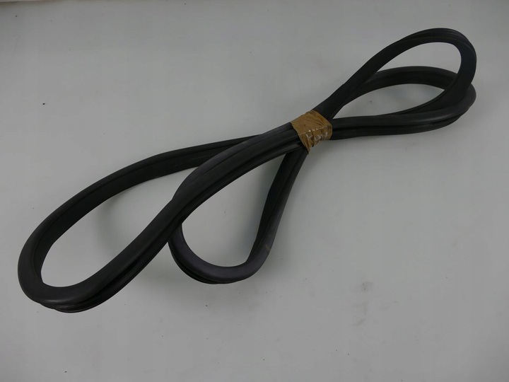 фото №1, Mercedes c c204 рестайлінг w204 купе прокладка двері ліва авто 2-дверні