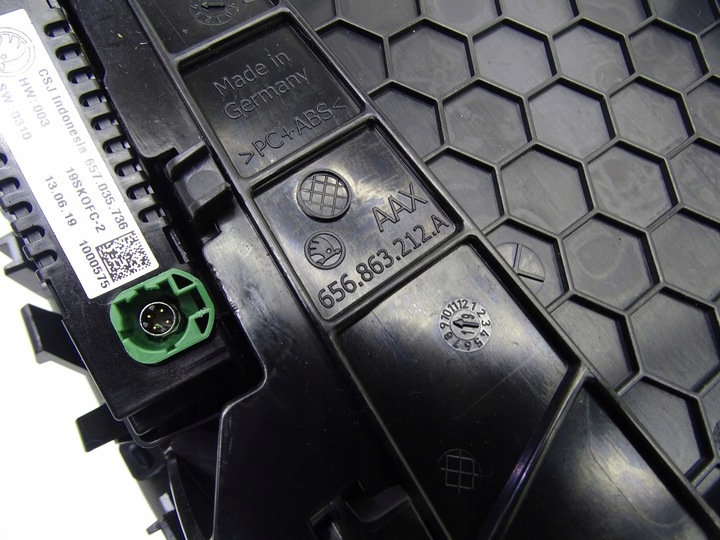 фото №3, Рамка туннеля гнездо usb c skoda scala 19- 657035736 656863212a