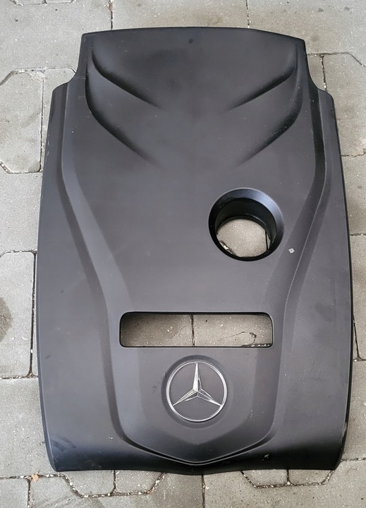 фото №1, Mercedes c-klasa w205 кришка двигуна a2740100167