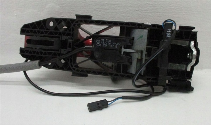 фото №6, Ручка двері праві перед vw golf vi 6 cabrio la3x