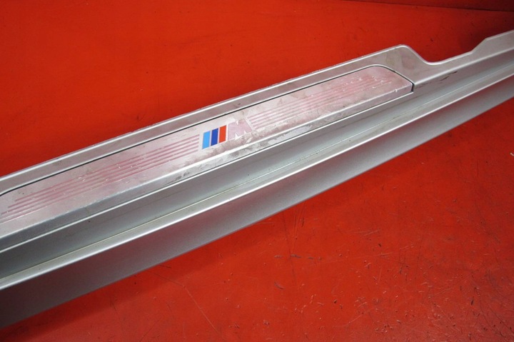 фото №8, Bmw 1 e87 м-пакет планка накладка пороговая левая 354/7 титан серебро металлик