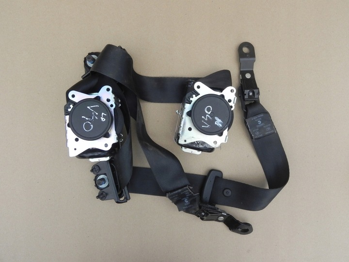 фото №1, Volvo v40 ii рестайлінг pas ремені безпеки натягувач перед комплект