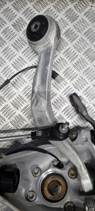 фото №13, Bmw (oem) 6878611 6894435 3' g20 g21 підвішування ліве ліві перед передні