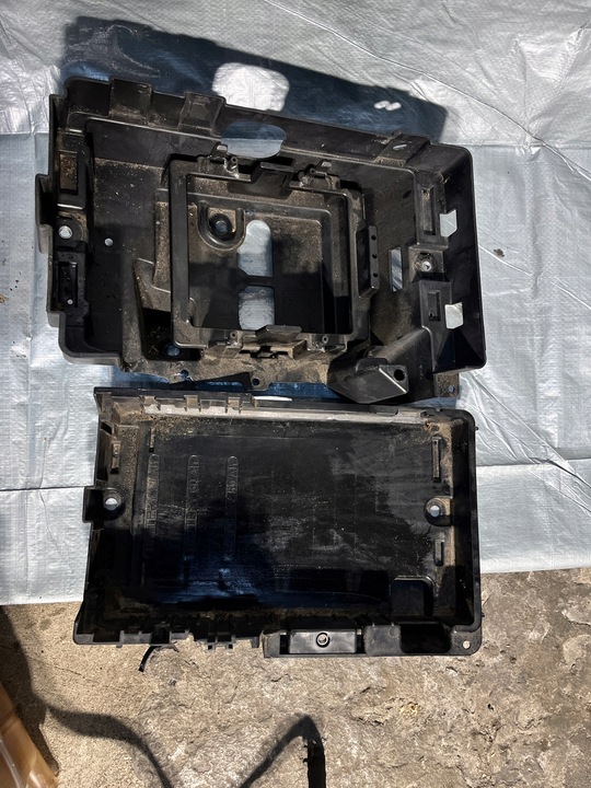 фото №8, 33 opel meriva b корпус основа alumulatora 13312806 13312808