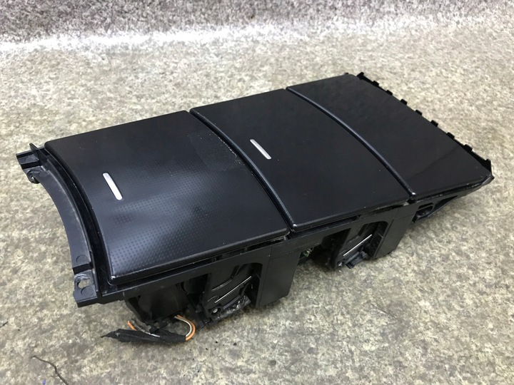 фото №1, W164 ml бардачок підлокітника тунелю середнього gl