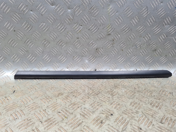 фото №1, Ліва планка маскувальна накладка крила opel zafira c 20808477