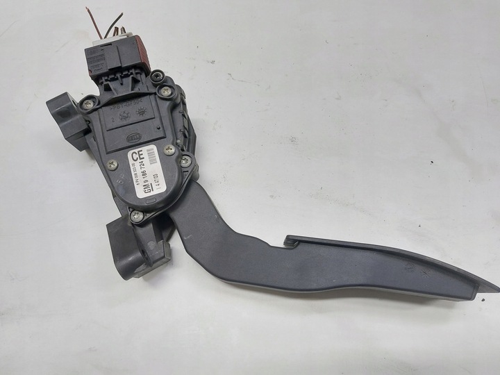 фото №1, Opel vectra c signum педаль потенциометр газа 9186724