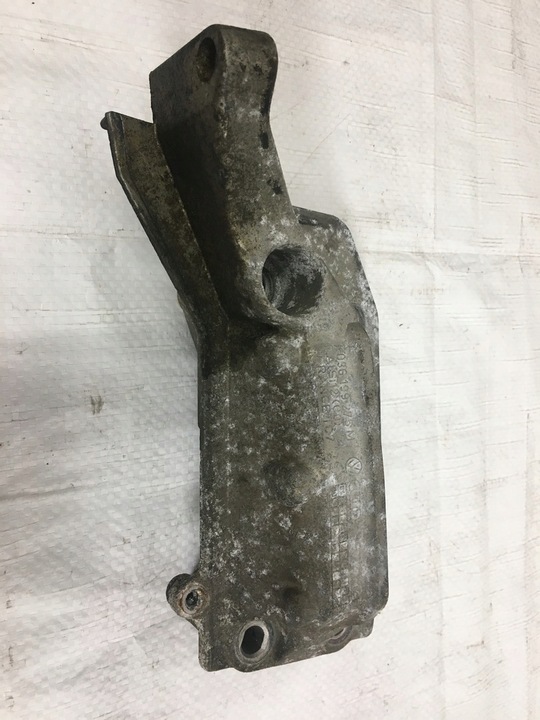 фото №1, Лапи двигуна seat ibiza iii 1.4 16v 036199275m