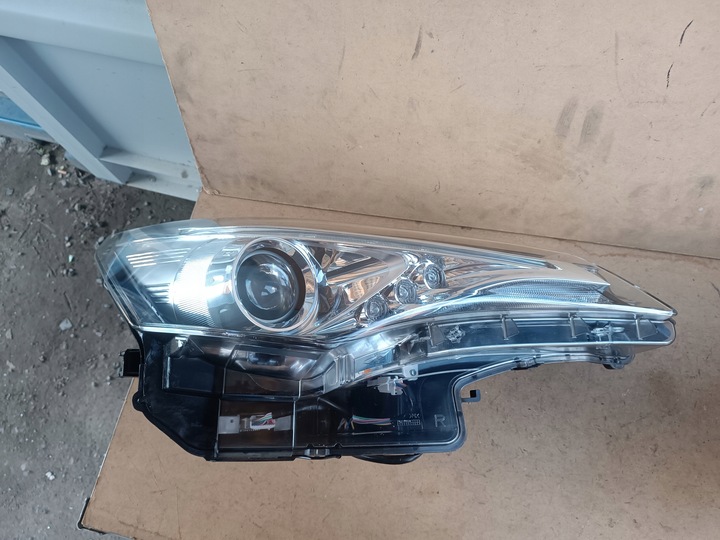 фото №15, Toyota avensis t27 рестайлинг линза led лампа правая левая