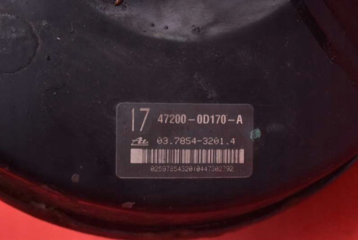 фото №7, Вакуумний підсилювач гальм (серво)  eu 47200-0d170 toyota yaris 2 ii 1.0 vvti 69 km 05-09