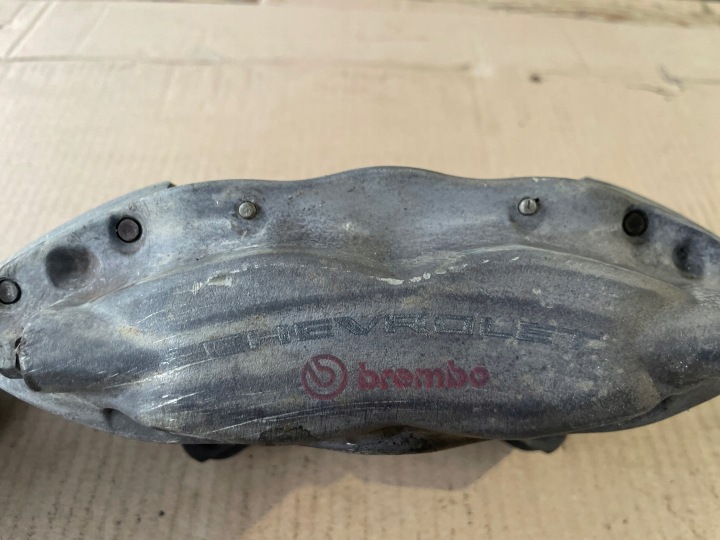 фото №9, Суппорт тормозной зад левое правое brembo chevrolet camaro ss 6.2 09-15