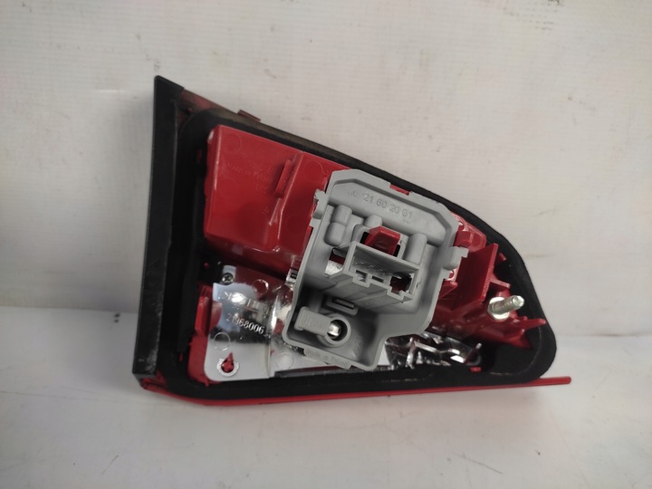 фото №6, Audi a4 b8 универсал 8k 8k9 лампа правая задняя зад крышка led 2007-