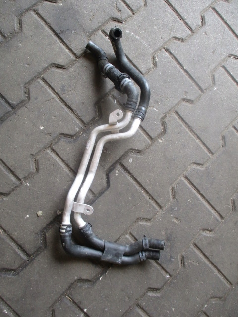 фото №1, Шланг водяний audi 80a121400b