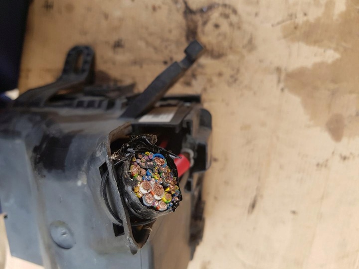 фото №6, Коробка запобіжників 1.5tdci ford ecosport