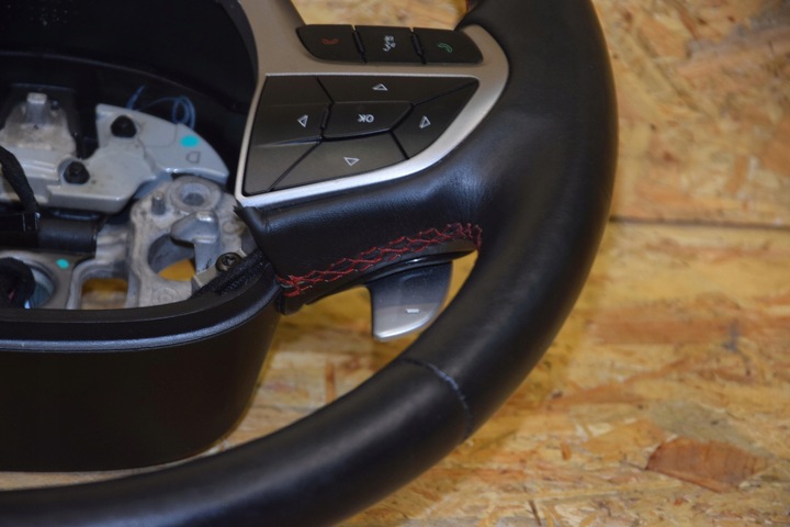 фото №5, Кермо jeep grand cherokee trailhawk wk2 рестайлінг ідеальний стан червона nić автомат