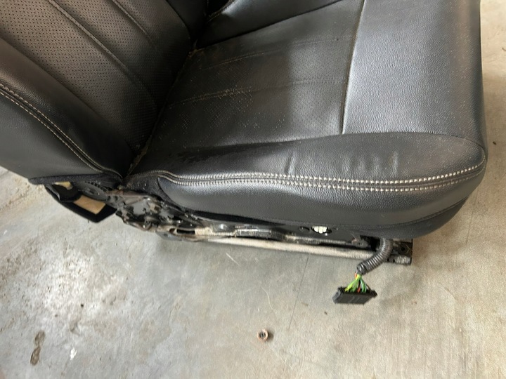 фото №11, Chrysler town country doge grand caravan сидіння перед переднє правий