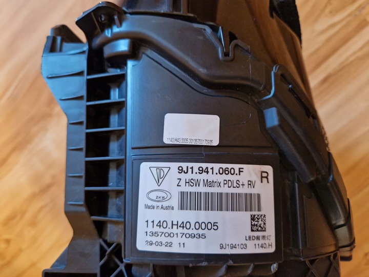 фото №14, Ідеальні лампи перед taycan 9j1 9ja 2019-2024 matrix pdls+ gts turbo