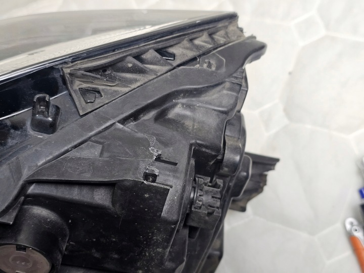 фото №12, Лампа фара перед левый левая европа vw passat b8 led 3g1941035g